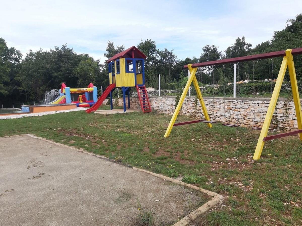 Holiday Park Village Jelovci Kringa Δωμάτιο φωτογραφία