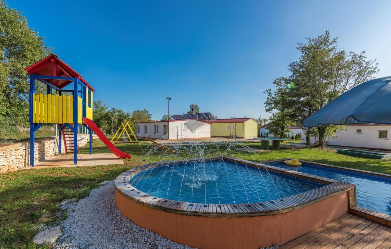 Holiday Park Village Jelovci Kringa Εξωτερικό φωτογραφία