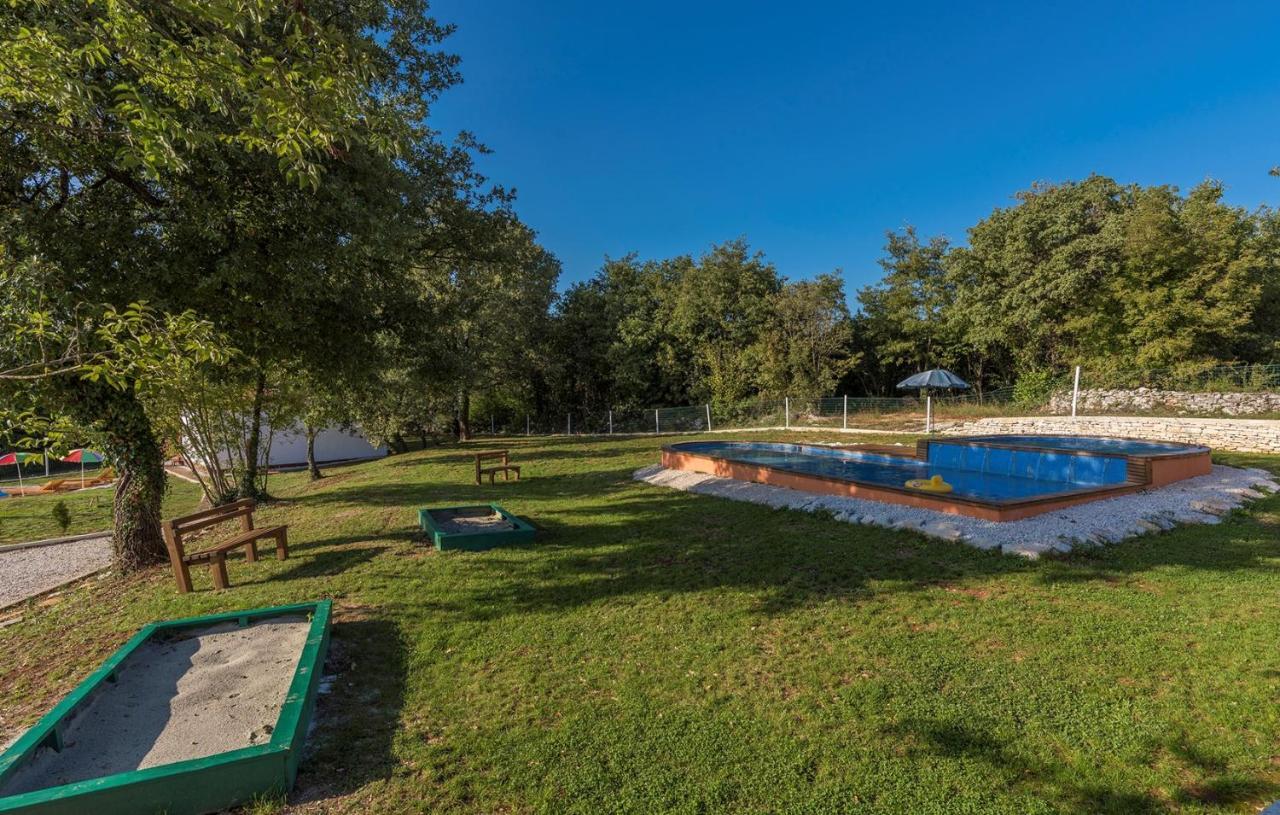 Holiday Park Village Jelovci Kringa Εξωτερικό φωτογραφία